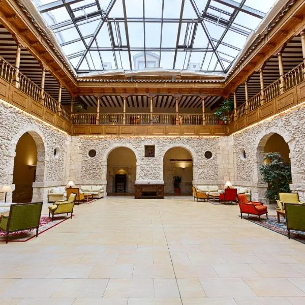 AZZ Peñafiel Las Claras Hotel & Spa, hôtel à Peñafiel