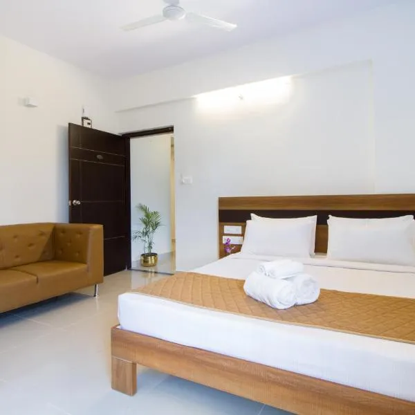 Sanctum Suites Whitefield Bangalore，位于班加罗尔的酒店