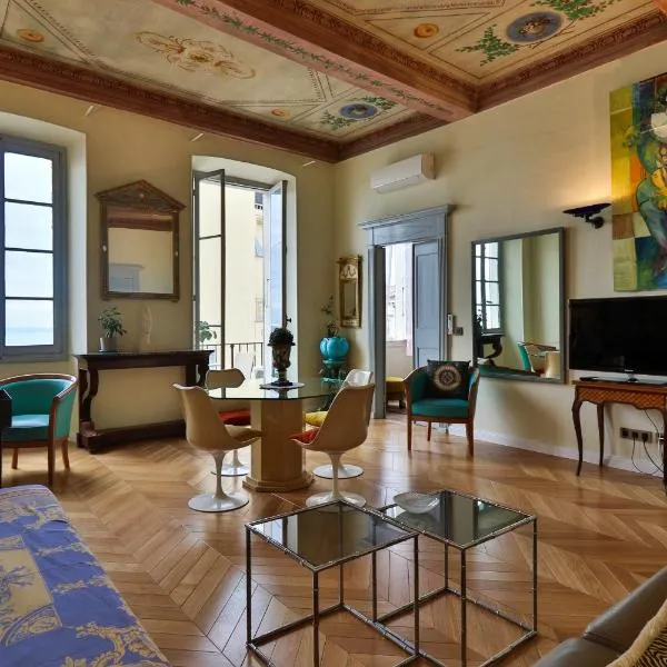 Palais Hongran de Fiana, hotel in Nice