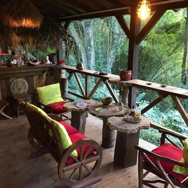Martinique Treehouse, hôtel à Canton Suisse