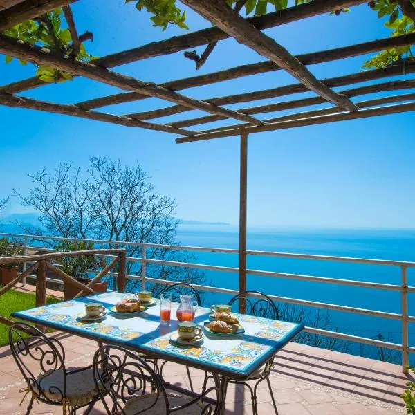 B&B Il Nespolo: Furore'de bir otel