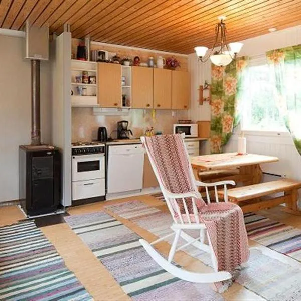 Heidin Mummola Farm, hotel in Pello