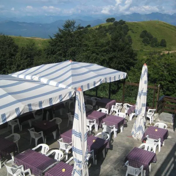 Albergo Casa Della Neve, hotelli kohteessa Stresa