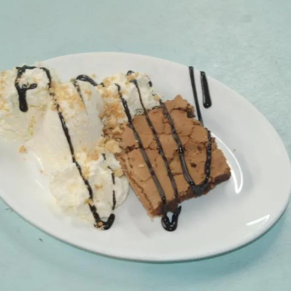 Hotel Paros，位于帕罗奇亚的酒店