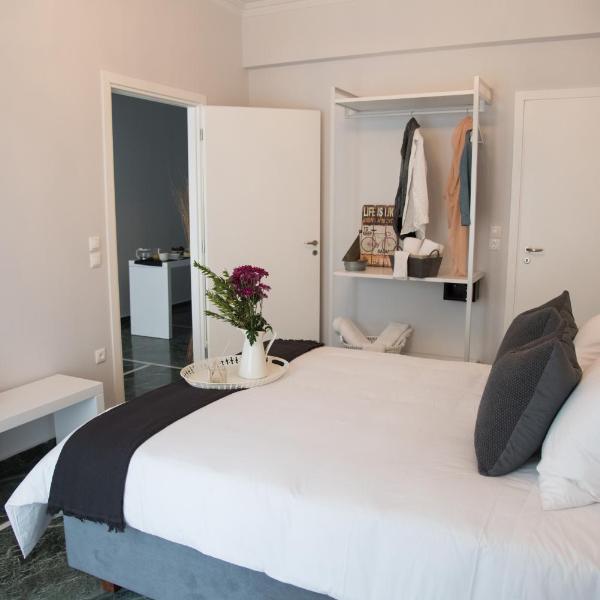 Living near Acropolis by Sylvia Staikou 2nd & 3d floor, Athen