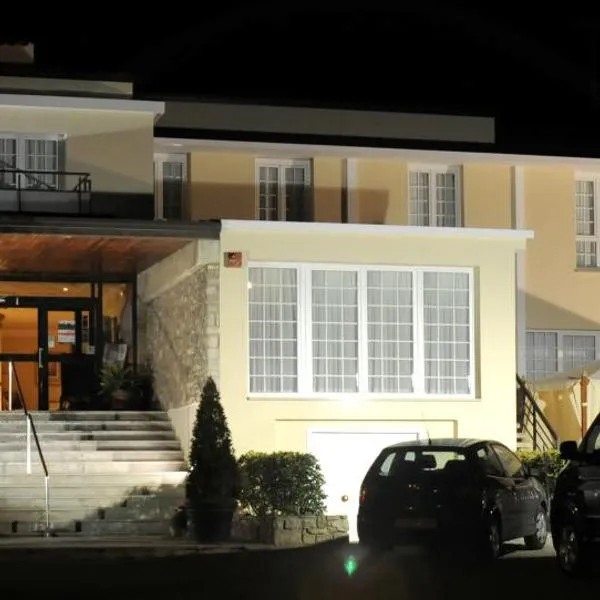 Hotel Pintor Marsà, מלון בטארגה