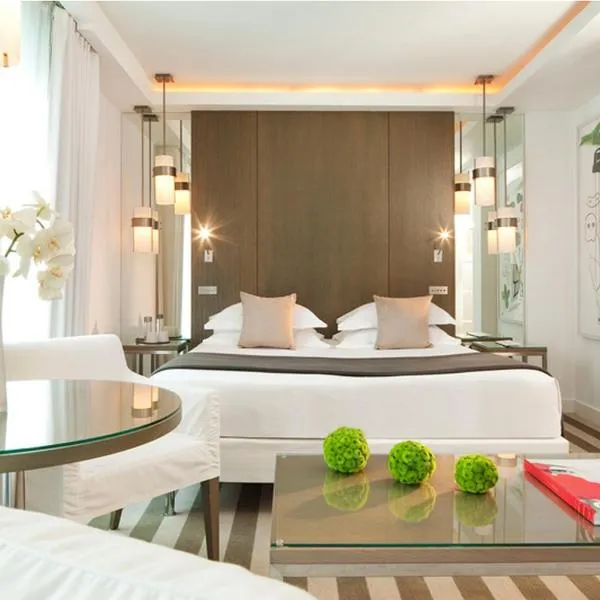 Le A, hôtel à Paris
