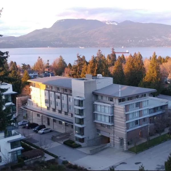 Carey Centre on UBC campus，位于温哥华的酒店