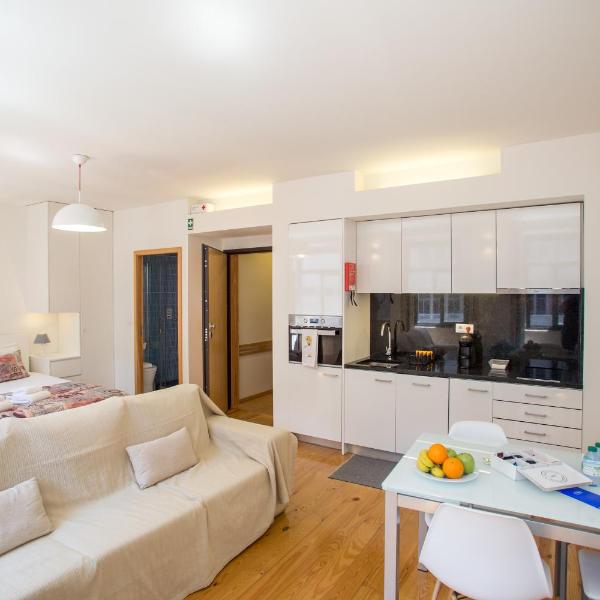 LivingPorto Apartments by Porto City Hosts