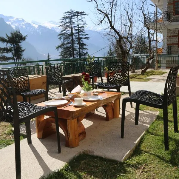 Hotel Mountain Trail Manali, hotel in Manāli