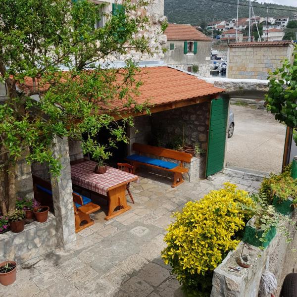 Apartment Mirjana