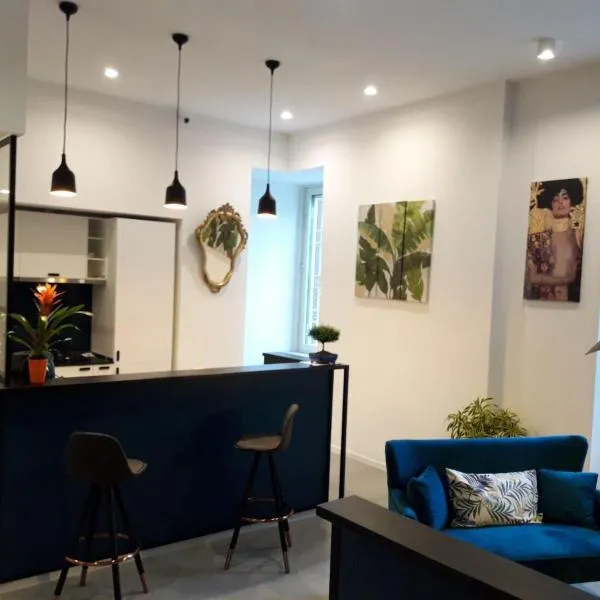Casa Roger, hotel in Naples