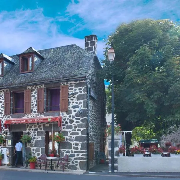 Hotel De La Poste, hotel v destinaci Saint-Martin-sous-Vigouroux