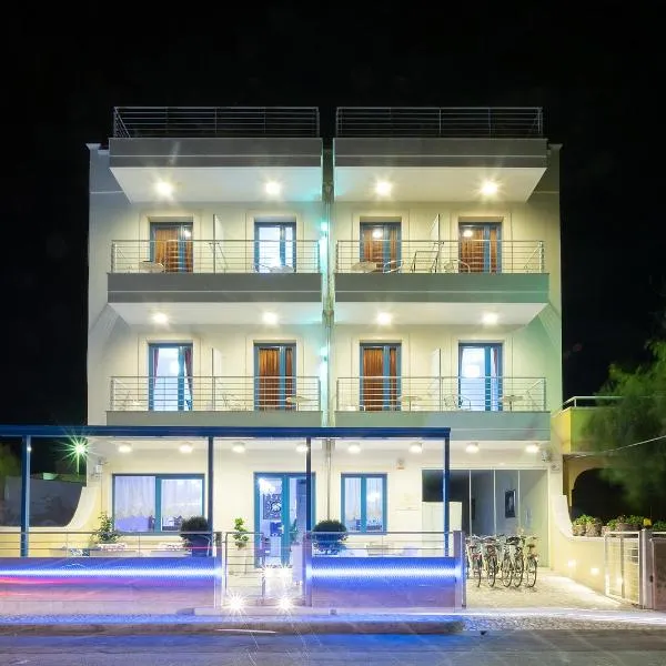 Hotel Perla Dello Ionio, hotel in Torre Lapillo
