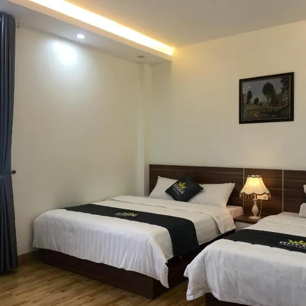 Queen Motel、ハロンのホテル