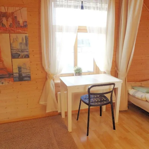 Fully equipped flat, 2 bedrooms, FREE car parking., hotel in Trondheim