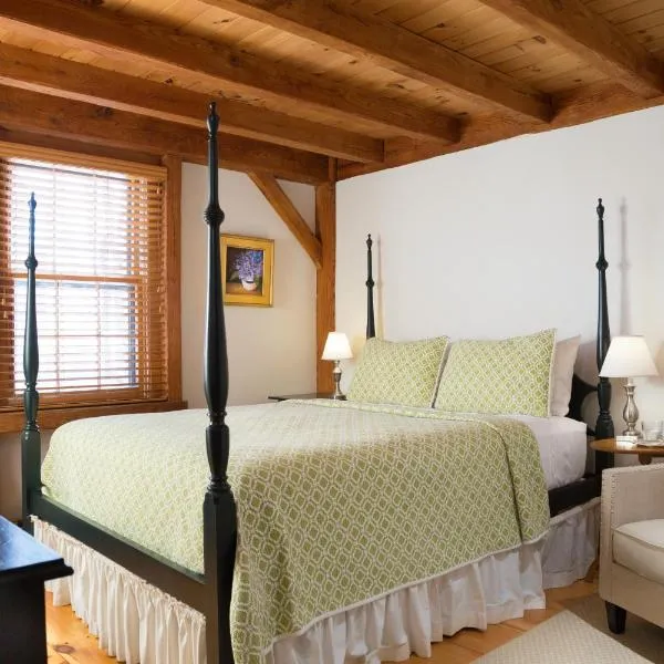 Seven Sea Street Inn, hotel v destinaci Nantucket