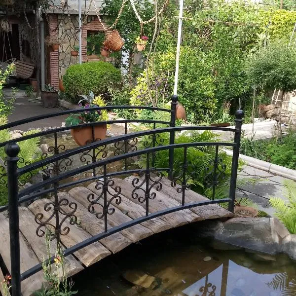 Tamar Guest House, ξενοδοχείο στο Γκόρι