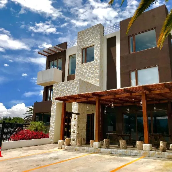 Ilalo Garden Hotel & Restaurant, ξενοδοχείο σε Κίτo