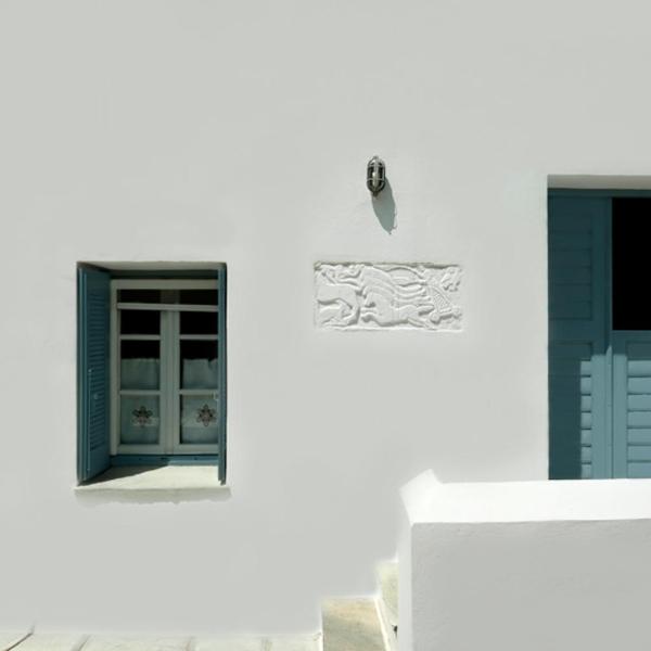 Nana's blue traditional apartment Serifos