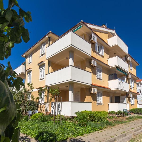 Apartments Isabela Punat