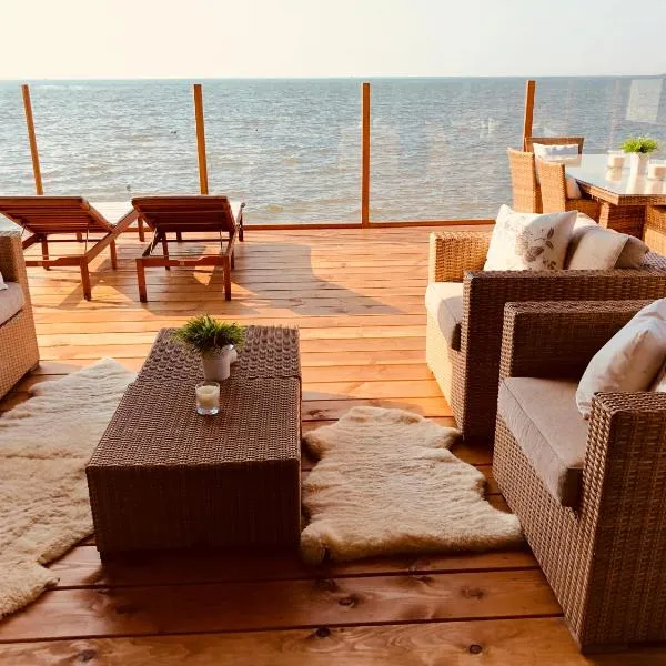 Vakantie Villa Markermeer, Hotel in Bovenkarspel