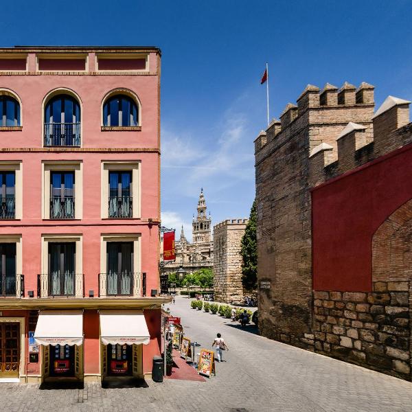 Suites Murillo Alcázar