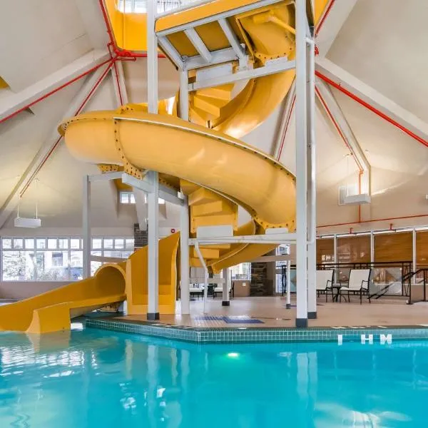 Pocaterra Inn & Waterslide, Hotel in Canmore