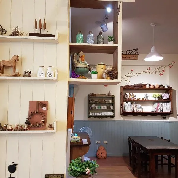 Village Villa B&B: Zhuqi şehrinde bir otel