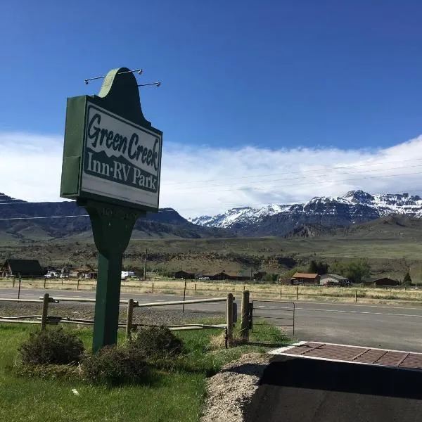 Green Creek Inn and RV Park, ξενοδοχείο σε Wapiti