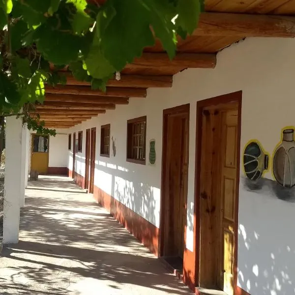 Hotel Entronque Barrancas, hotel in San Alonso