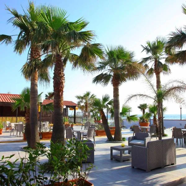 Villaggio La Bussola, hotel in Paola