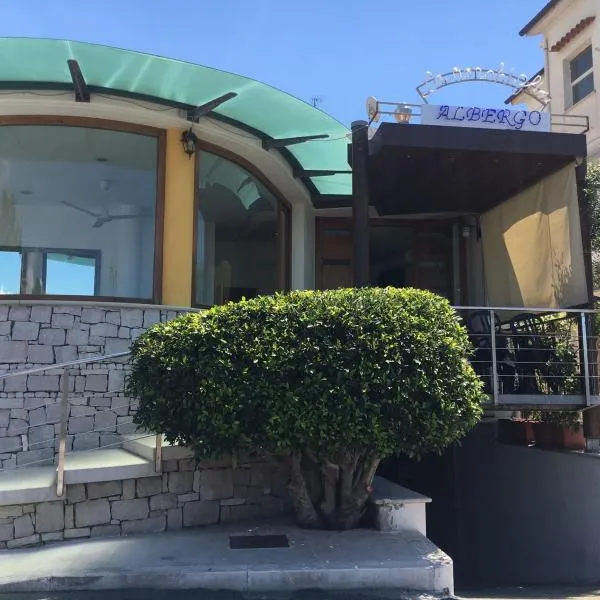 La Conchiglia, hotell Sperlongas