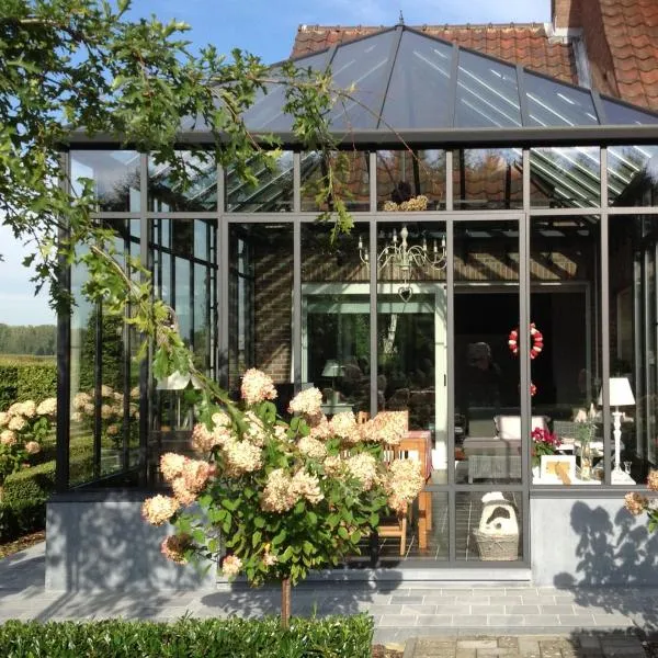 De Moeraseik, Hotel in Zele