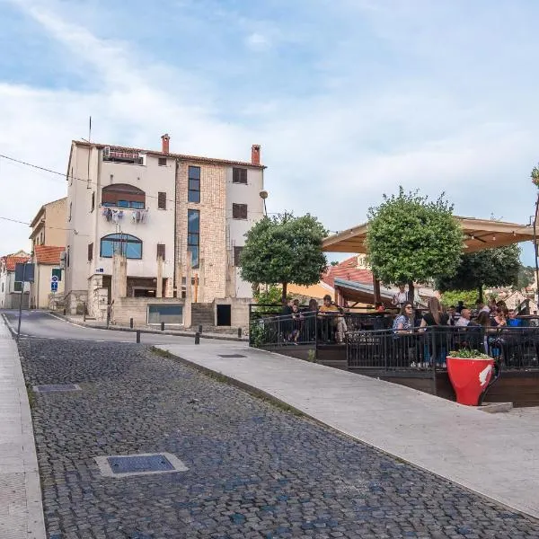 Apartment Batinica, hotell Šibenikis