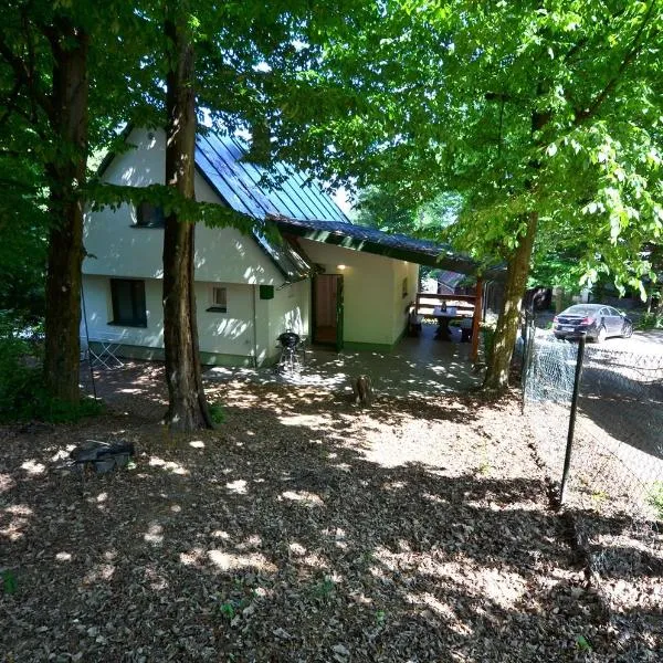 Chata Zelená - Zemplínska Šírava, ξενοδοχείο σε Vinne