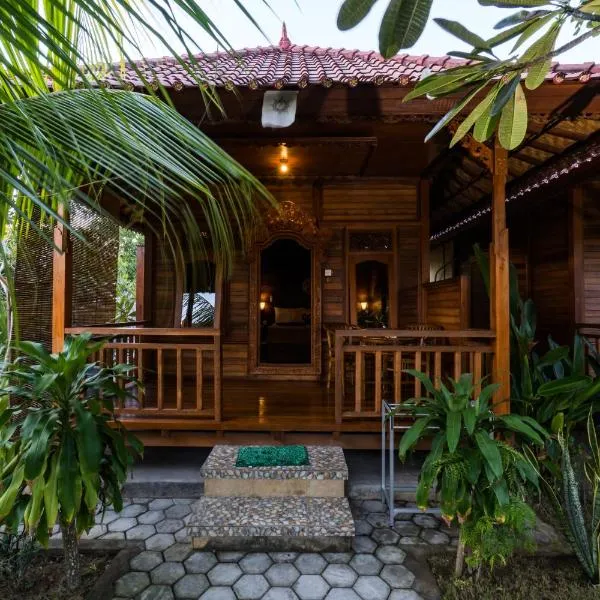 Putra 7 Cottage, hotel in Nusa Lembongan