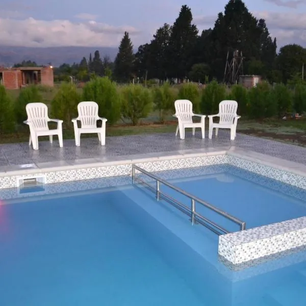 Aguas Mornas Cabañas, hotel in Mina Clavero