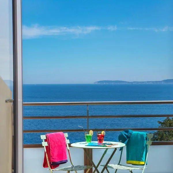 Hôtel-Club du Domaine d'Aiguebelle, USSIM Vacances, hôtel au Lavandou
