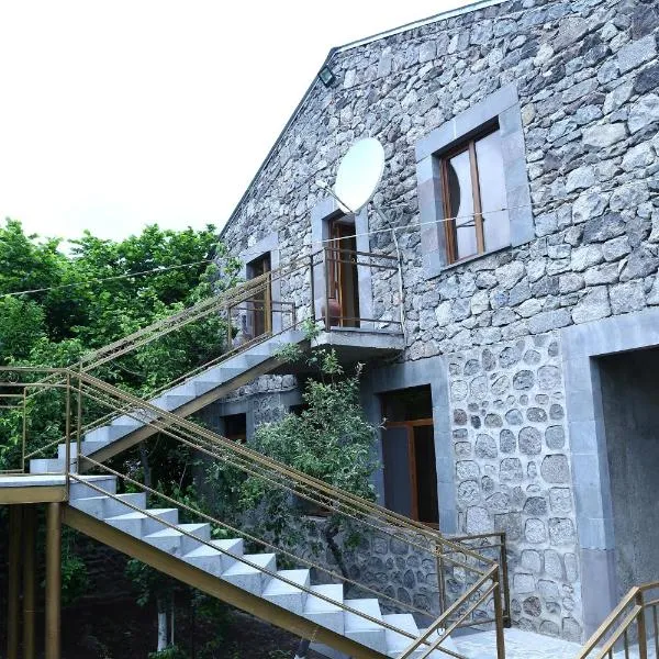 Mthnadzor, hotel i Goris
