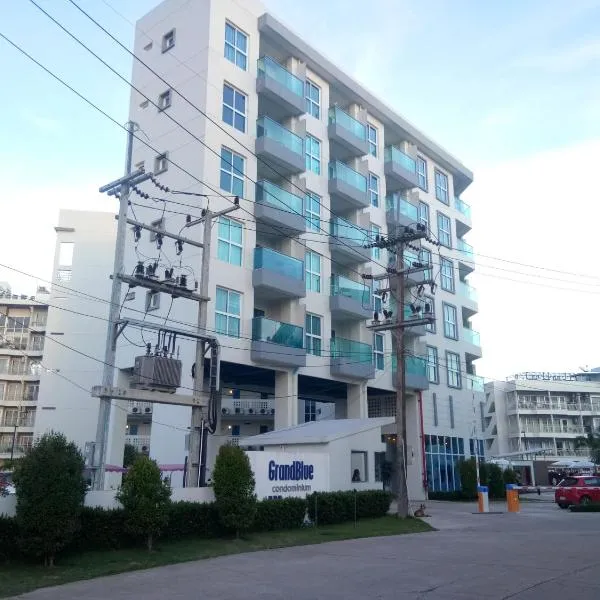 Grandblue Condominium 504, hotel v destinaci Ban Phlong Takhe