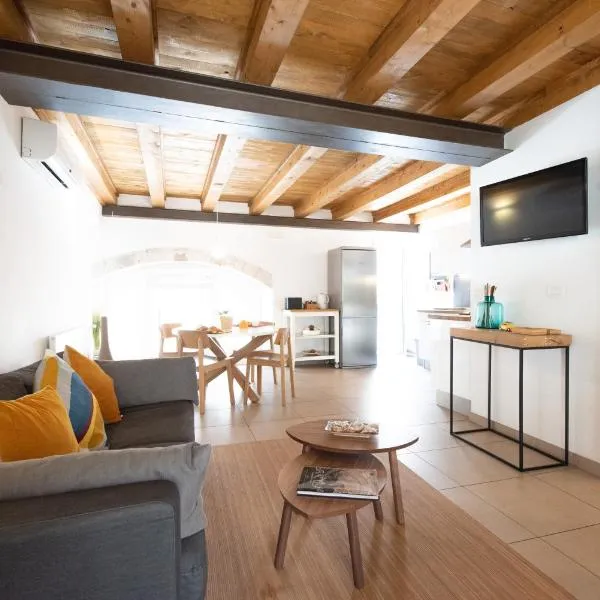 Ortigia Suite - Theater, hotel in Siracusa