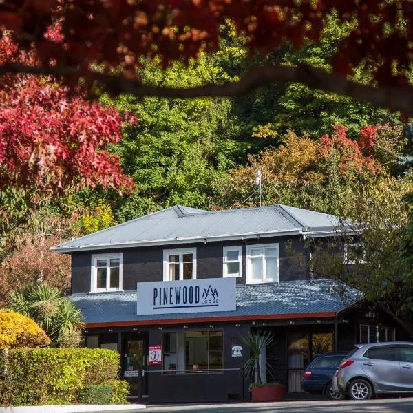 Pinewood Queenstown, hotel in Queenstown