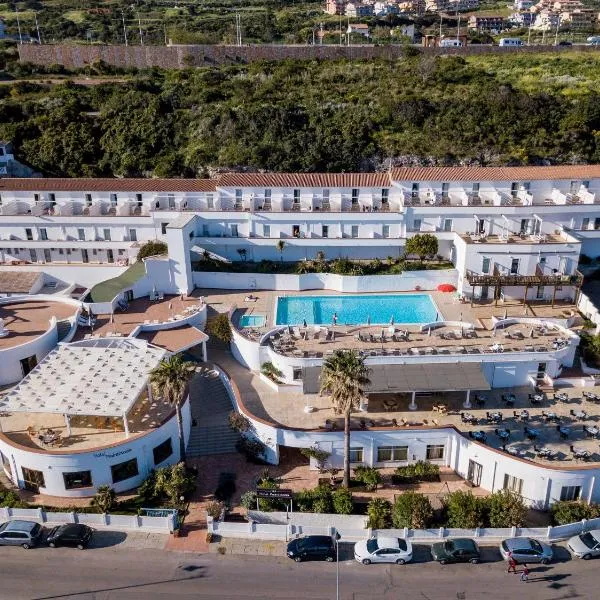LH Pedraladda Resort, hotel v destinaci Castelsardo