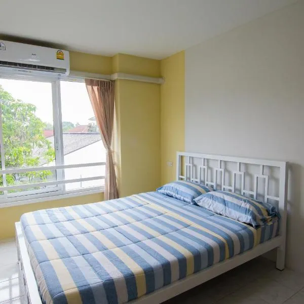 Bann In Suan, hotel in Ban Lat Tanot