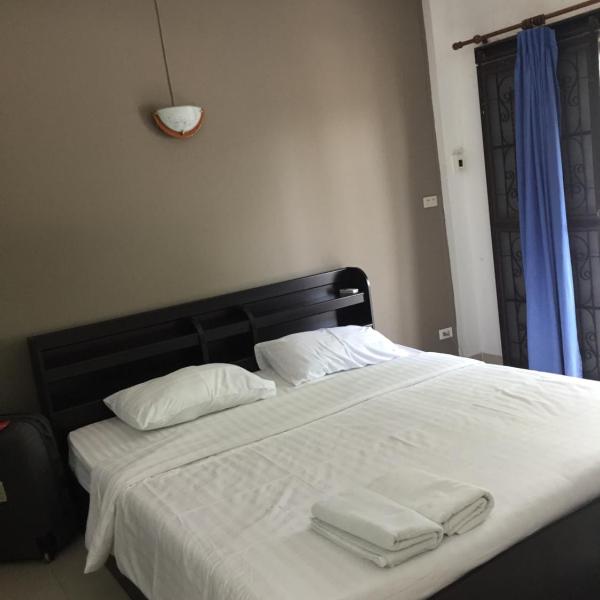 Escobar Guesthouse