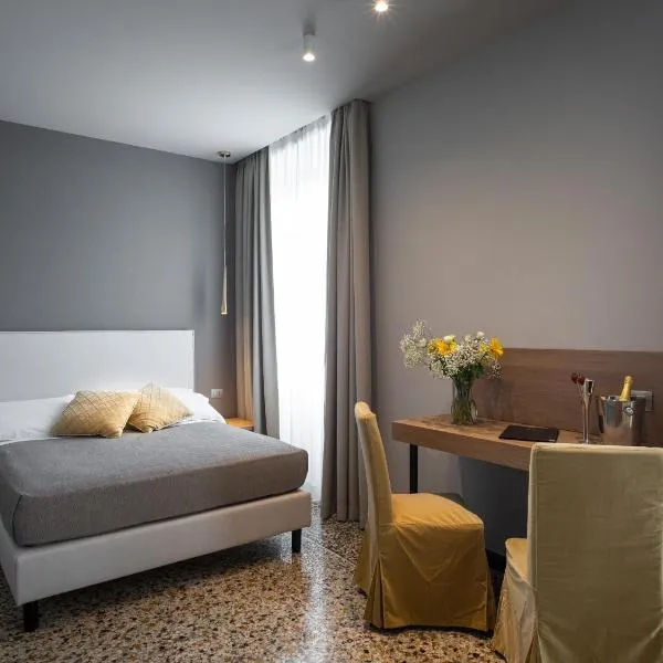 HNN Luxury Suites, hotel v Janově