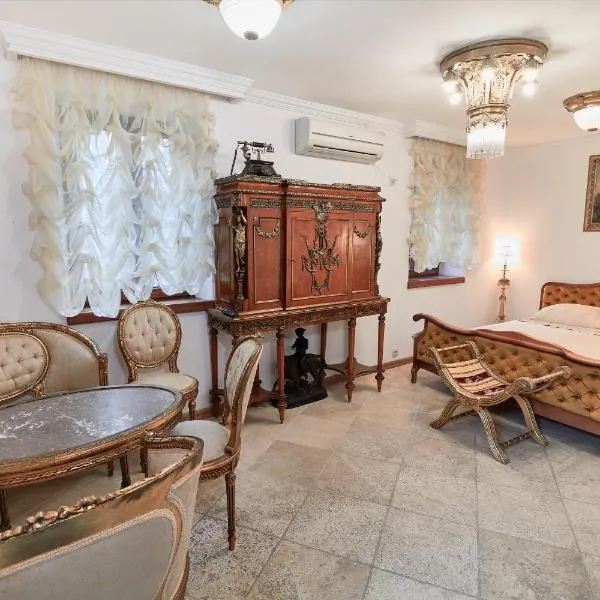 Apartments Renaissance Old town, hotel v Budvi