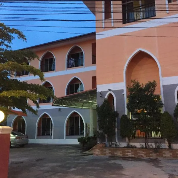 PPS ホーム（PPS Home）、スリンのホテル