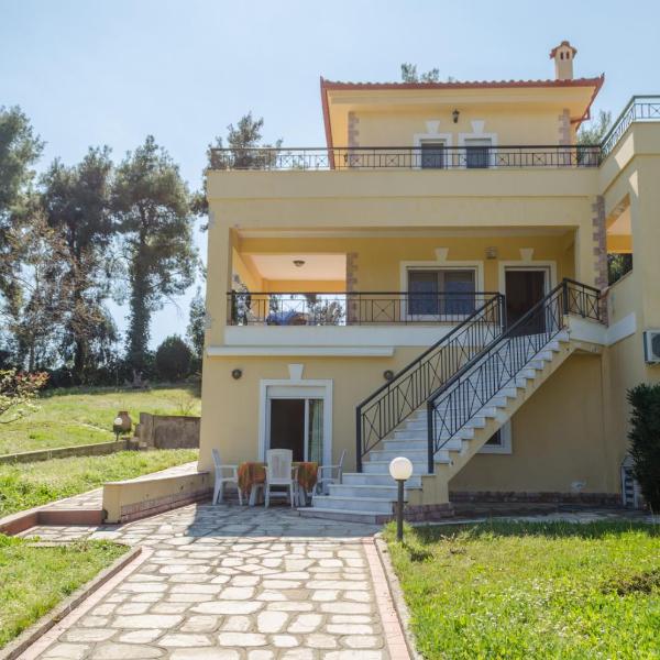 Kyrana Apartments